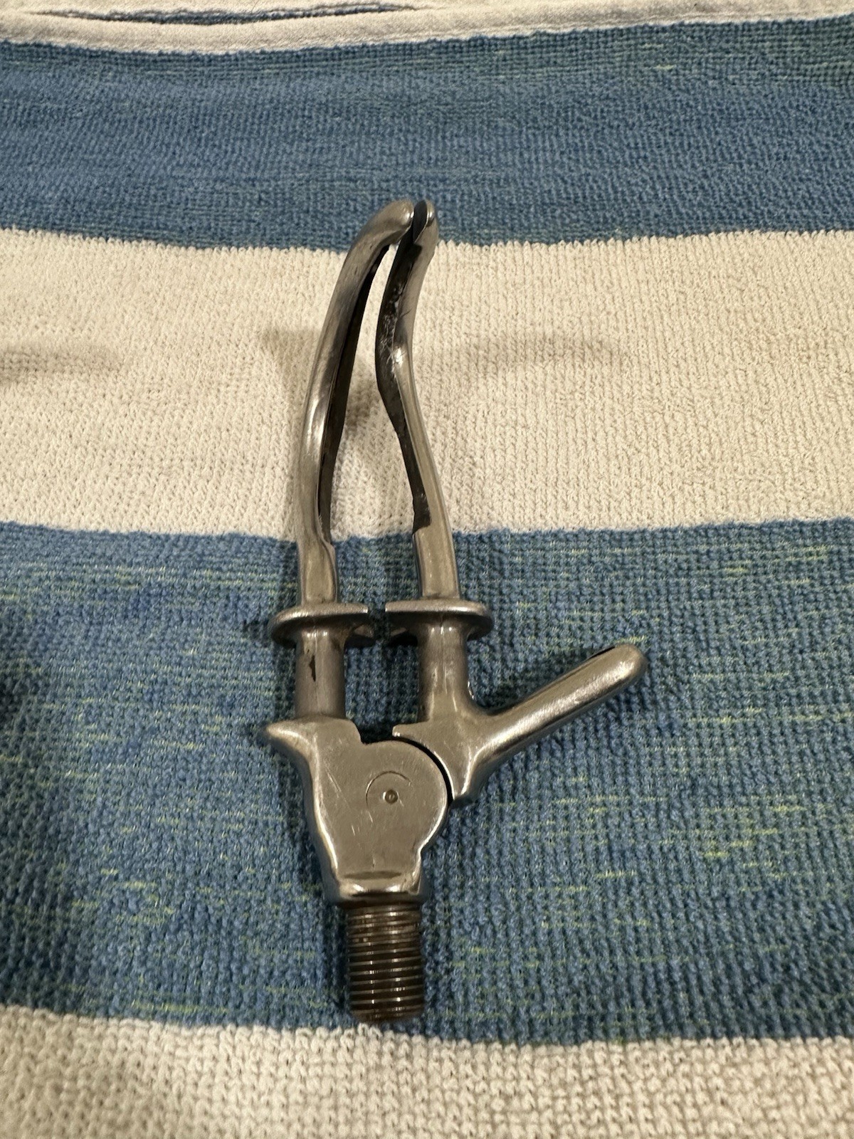 Left Canted Aluminum Prosthetic Hook. Fillauer, Hosmer. Dorrance 5xa Hook
