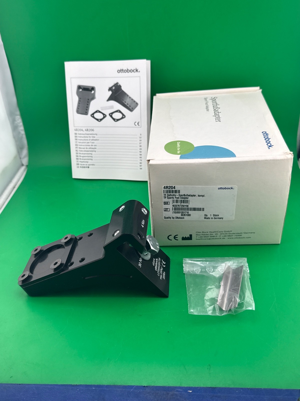 Ottobock Otto bock 4R204 prosthetic blade sports adapter. New