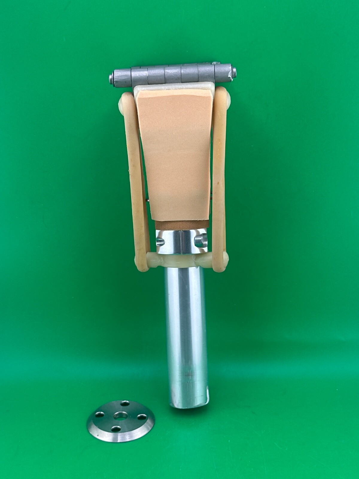 Bauerfeind prosthetic hip. Universal left or right hip. Great condition