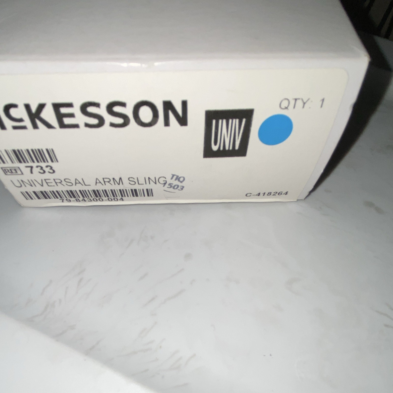 McKesson Universal Arm Sling, Universal, Black, Adjustable 79-84300-004