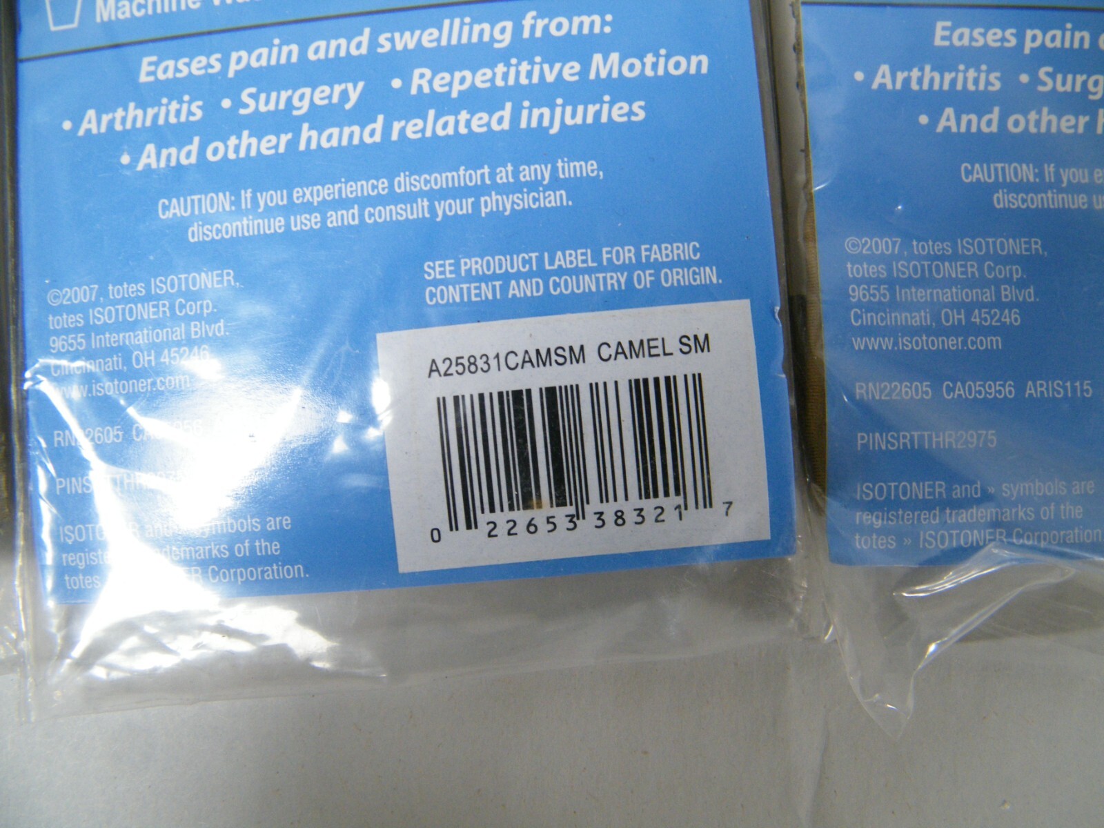 (4) PAIRS ISOTONER THERAPEUTIC GLOVES EASES PAIN & SWELLING S, M, & L