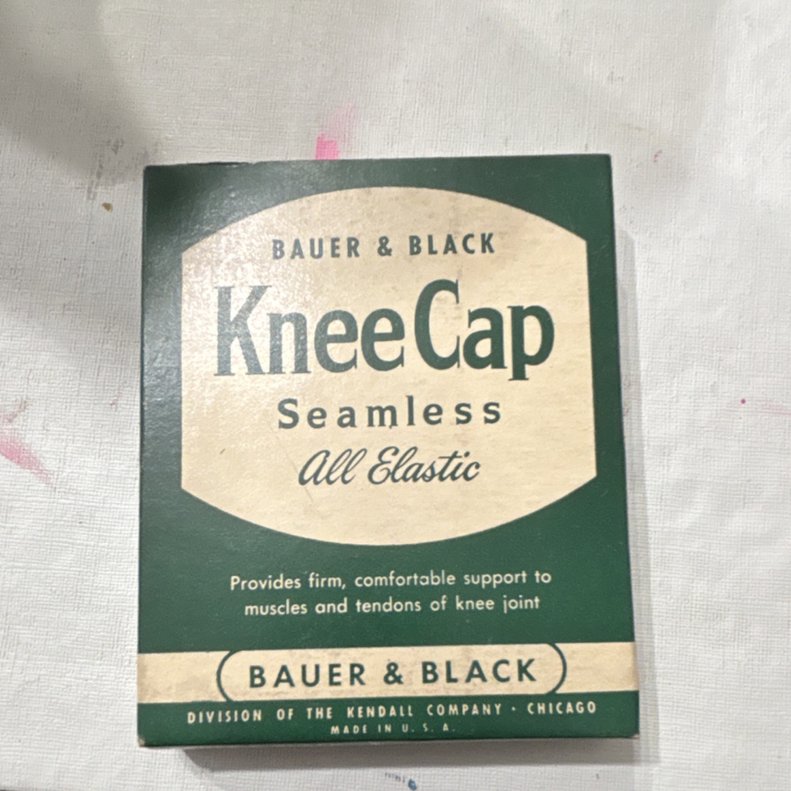 Vintage Bauer & Black KneeCap Seamless Elastic Knee Support Brace Box Medium