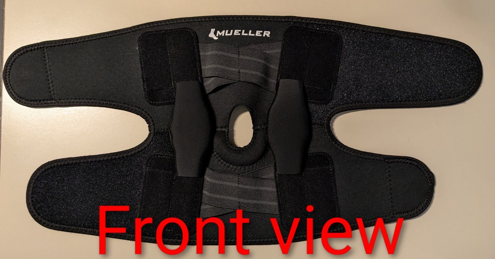 Mueller Self-Adjusting Hinged Knee Brace Support One Size Black B300869