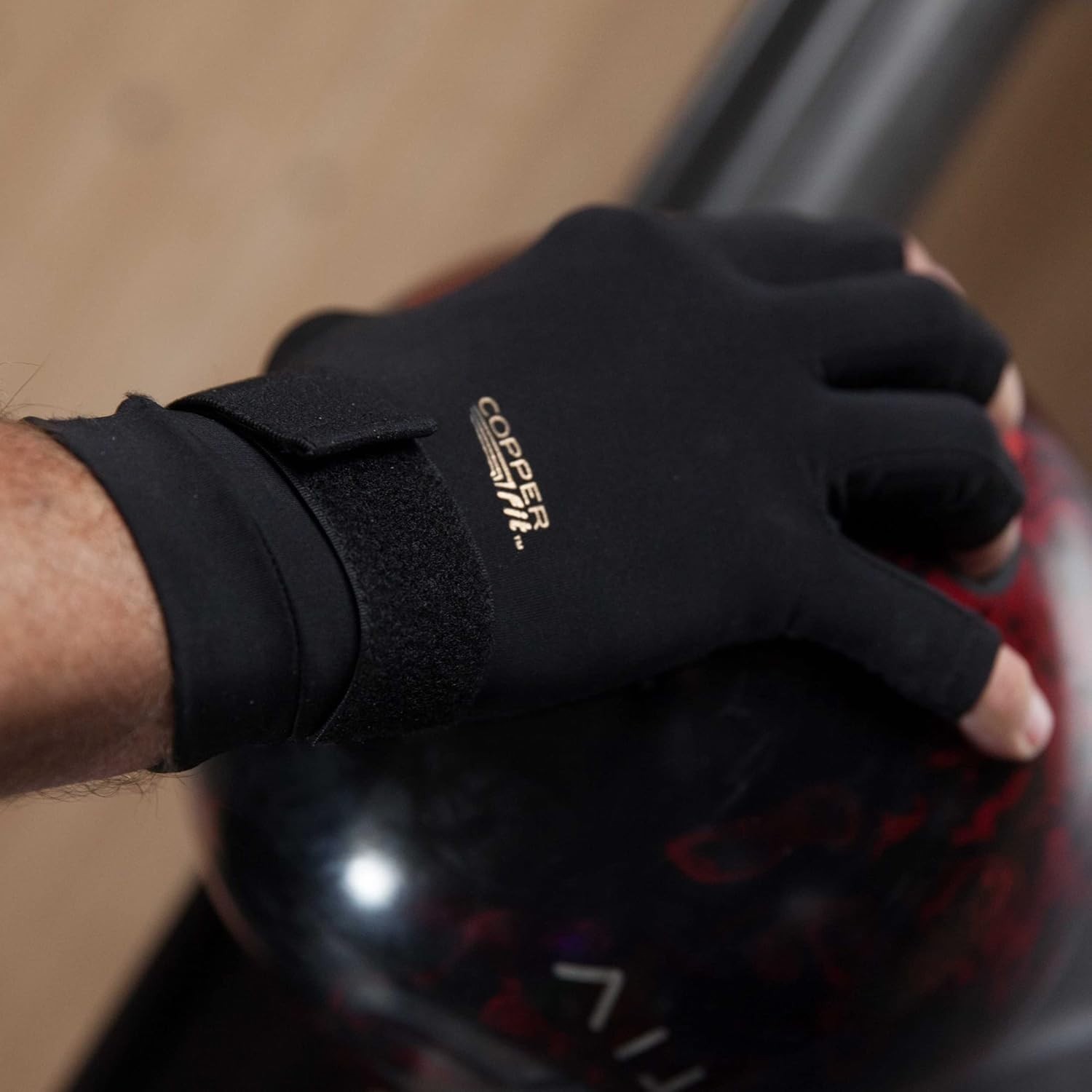 Open Finger Compression Gloves with Silicone Grip for Active Lifestyles – L/XL