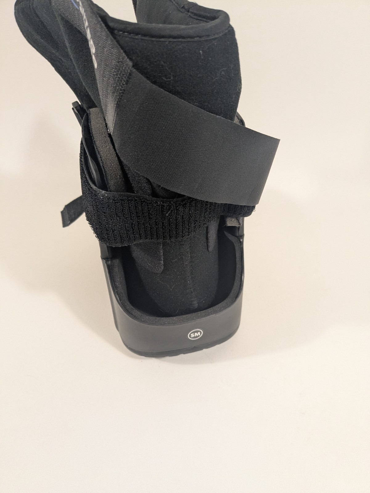 United Ortho USA14115 Short Air Cam Walker Fracture Boot Black Small SM Boot