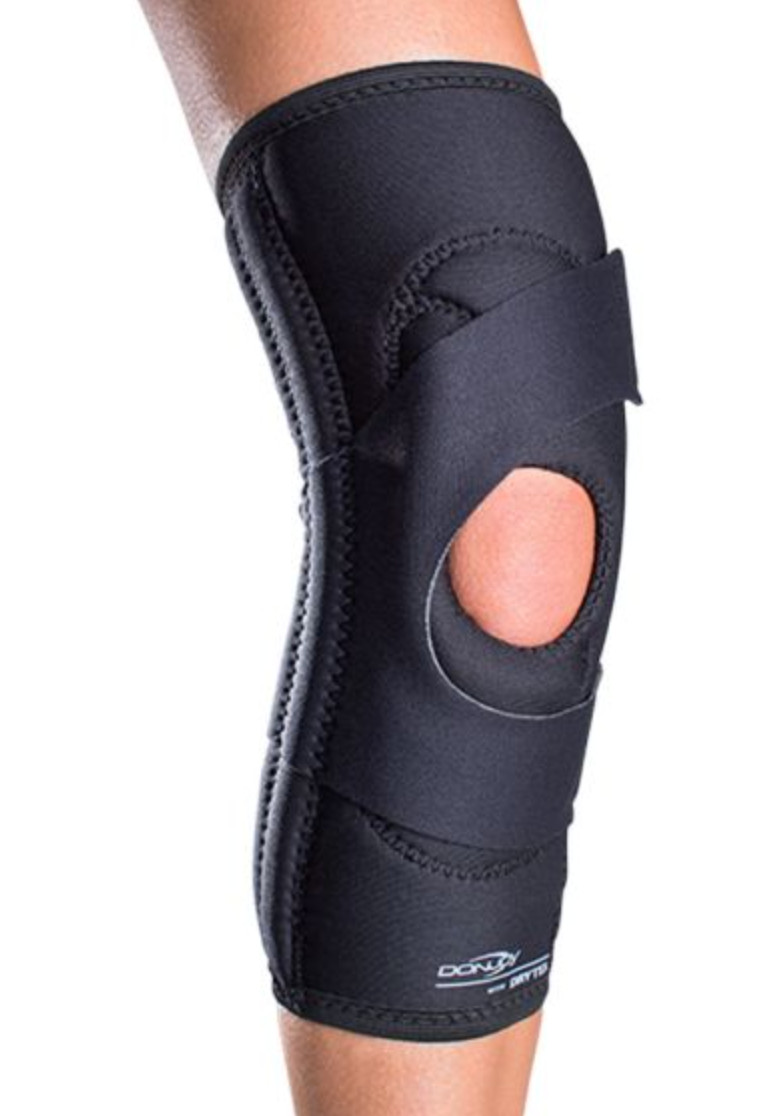DonJoy Lateral J Patella Right Knee Support Brace: Neoprene M. Black. NIB