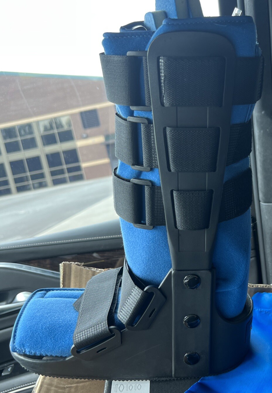 *Darco “NEW” Air Traveler Walker High-Rise Size Small Boot AT1. Direction, Bag