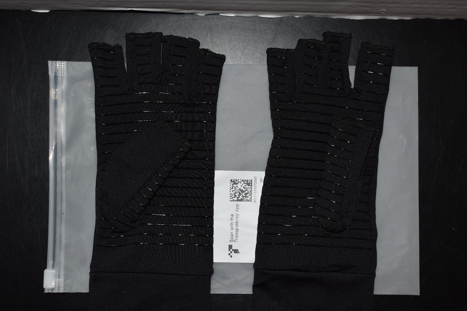BOISEA COMPRESSION ARTHRITIS RHEUMATOID RELIEF GLOVES SIZE MEDIUM NEW