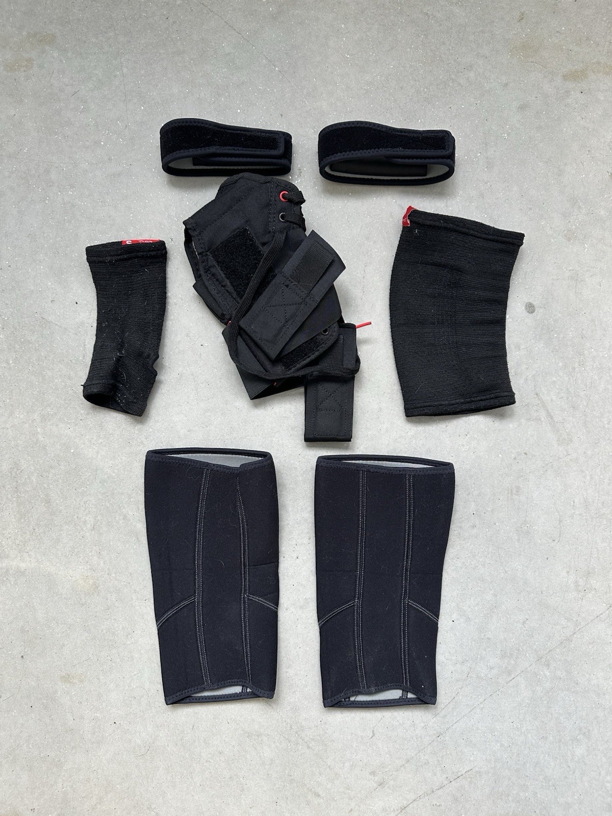 McDavid Knee Strap Patella Band Ankle Foot Knee Pads Brace Small