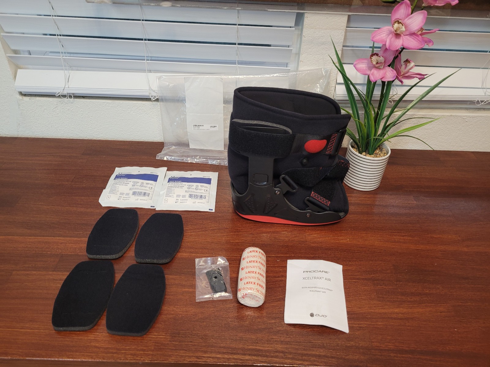 Procare XcelTrax Air Ankle Boot Small Size