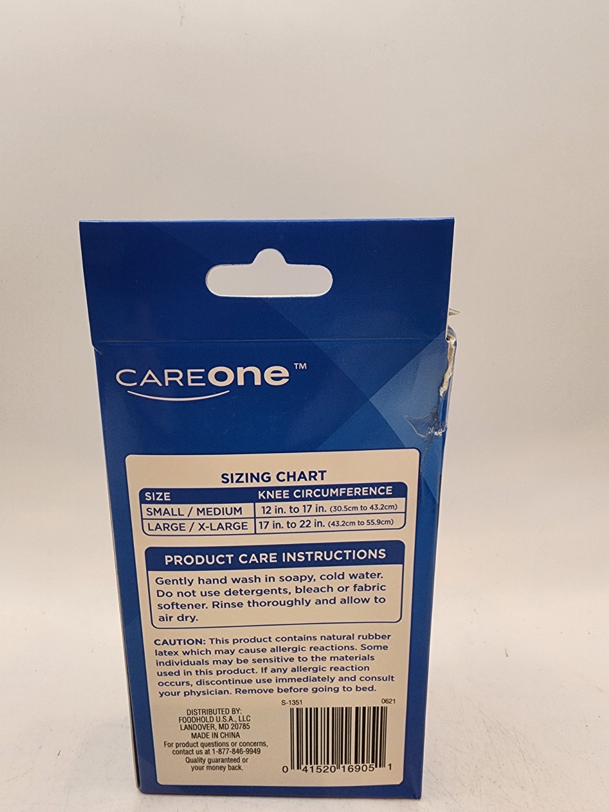CareOne Knee Brace L/XL NEW IN BOX. ARTHRITIS, INJURIES, COMFORTABLE