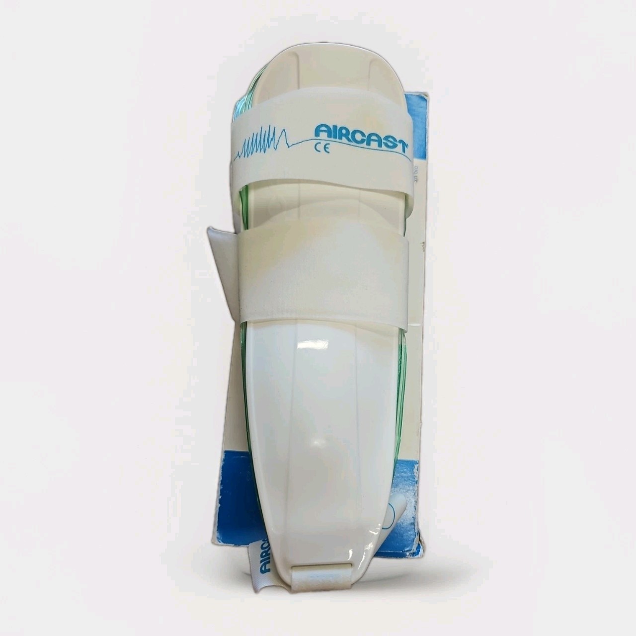 Aircast Ankle Brace, Standard, Right