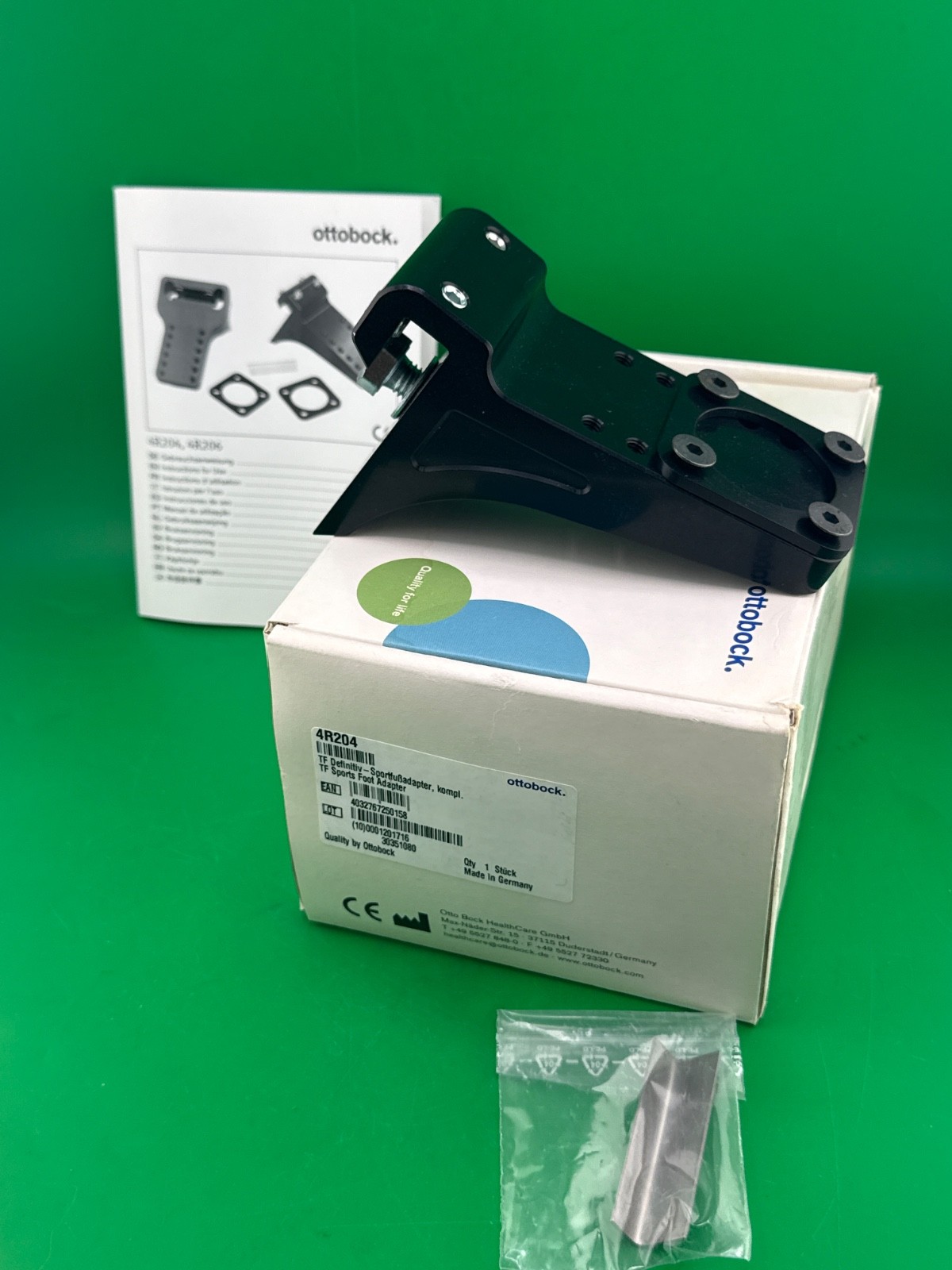 Ottobock Otto bock 4R204 prosthetic blade sports adapter. New