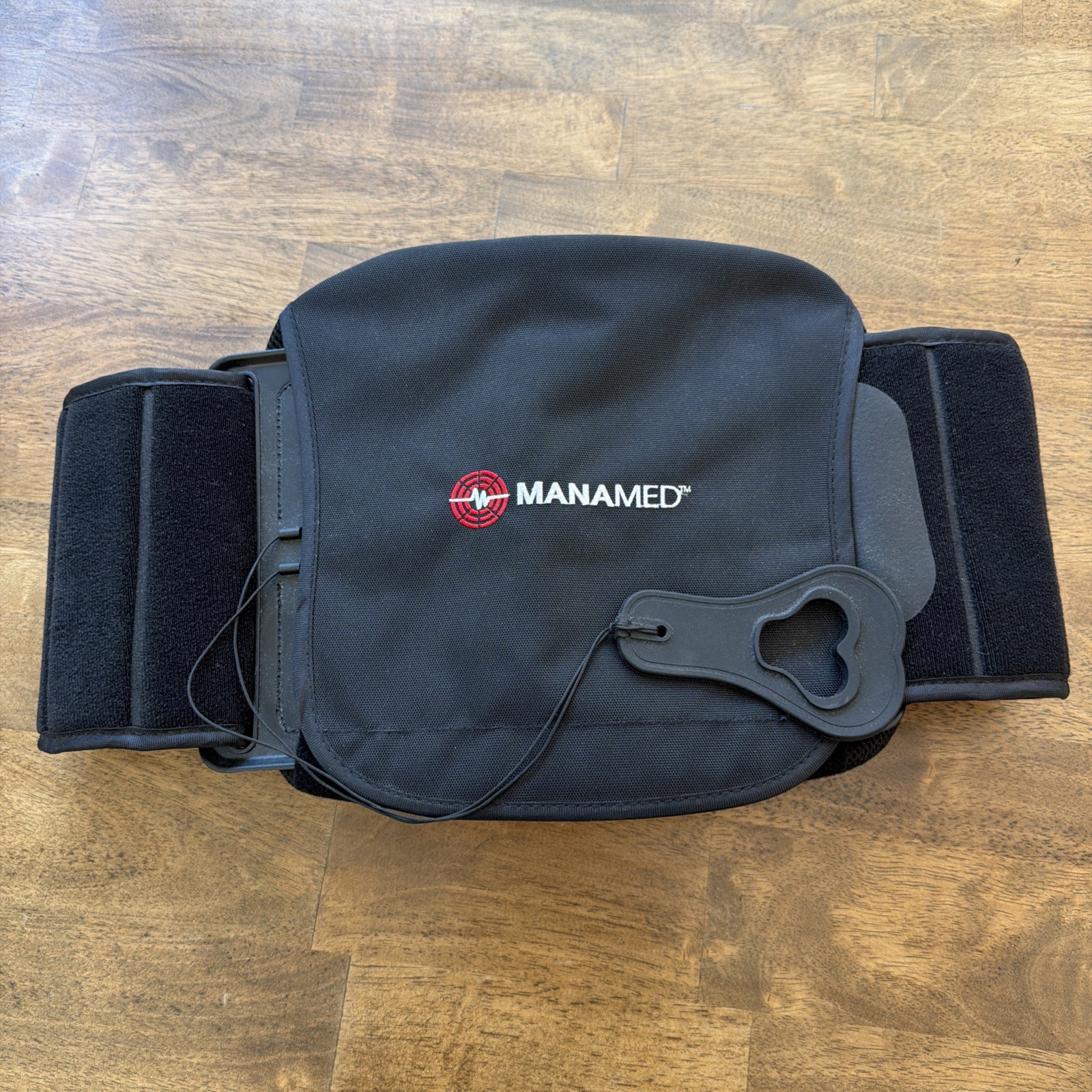 MANAMED Tailback Universal Back Brace Adjusts 25″ to 44″ NEW / UNUSED