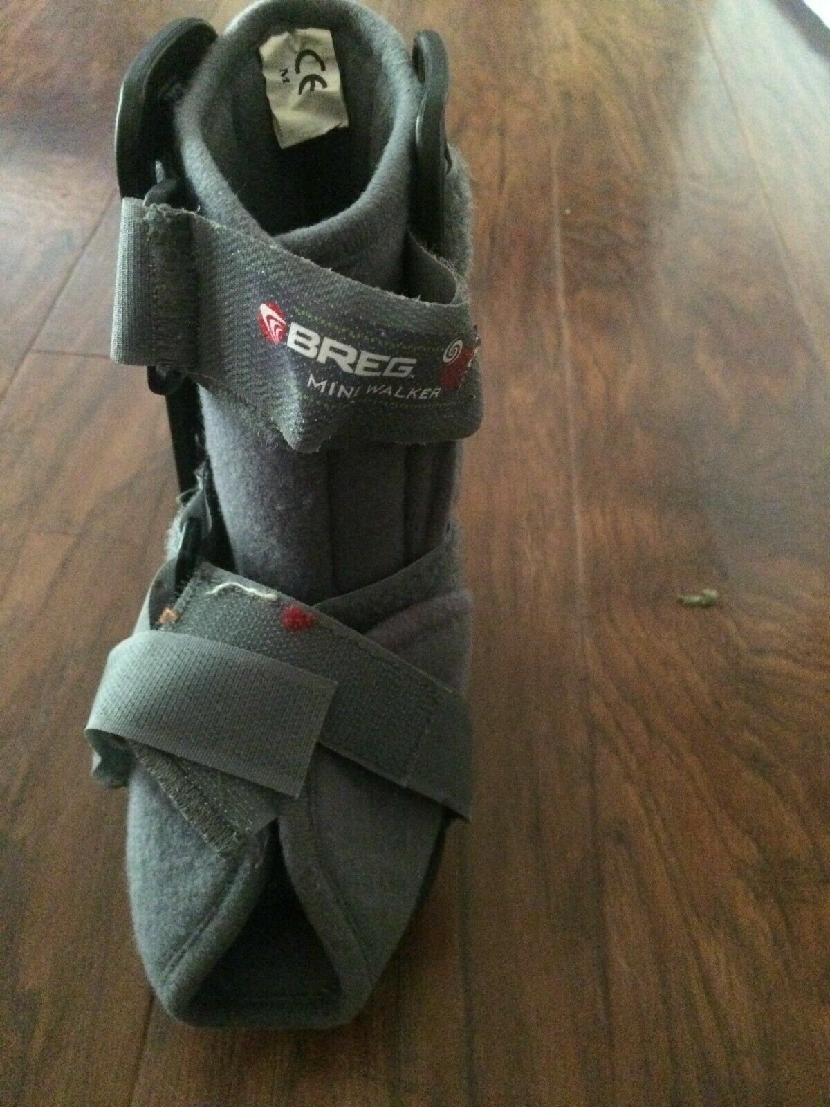 TODDLER ORTHOPEDIC WALKING BOOT