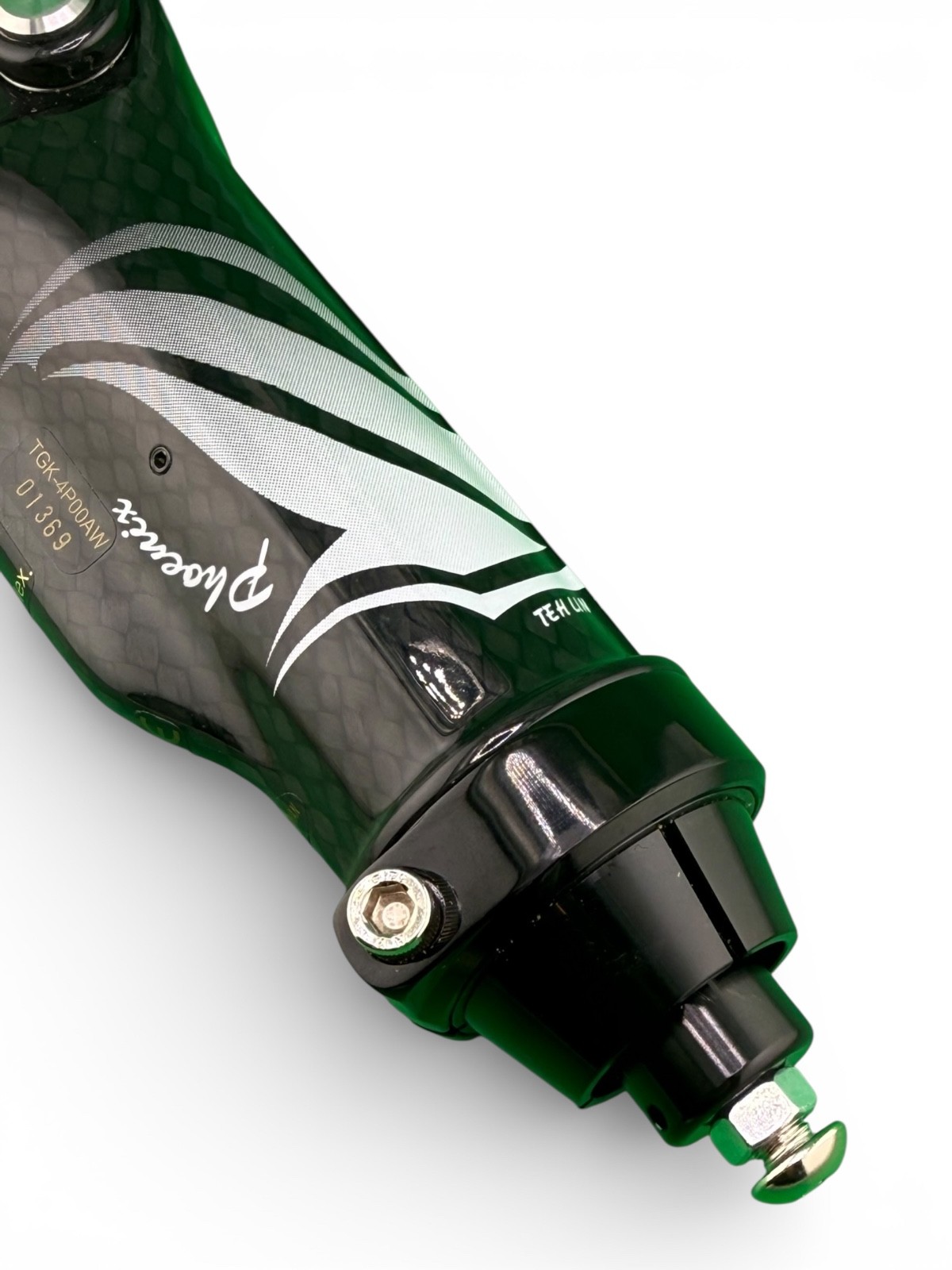 Phoenix Graph-Lite Graph lite prosthetic knee. Pneumatic prosthetic knee.