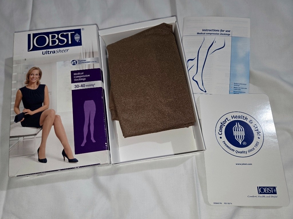 JOBST Ultra Sheer Waist CT 30-40mmHg Suntan M Compression Stockings 121498 J2