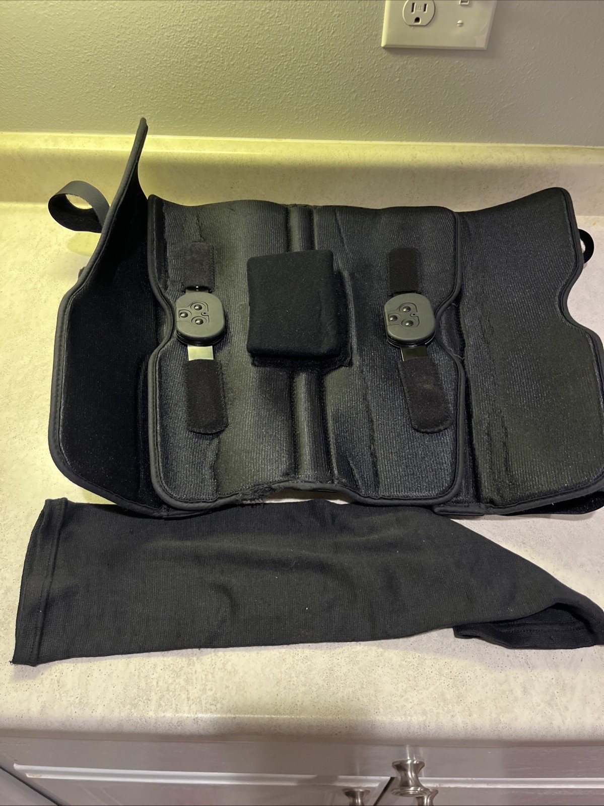 Breg Post OP Recover Knee Brace – 18” Adjustable, Flexion Extension Controls