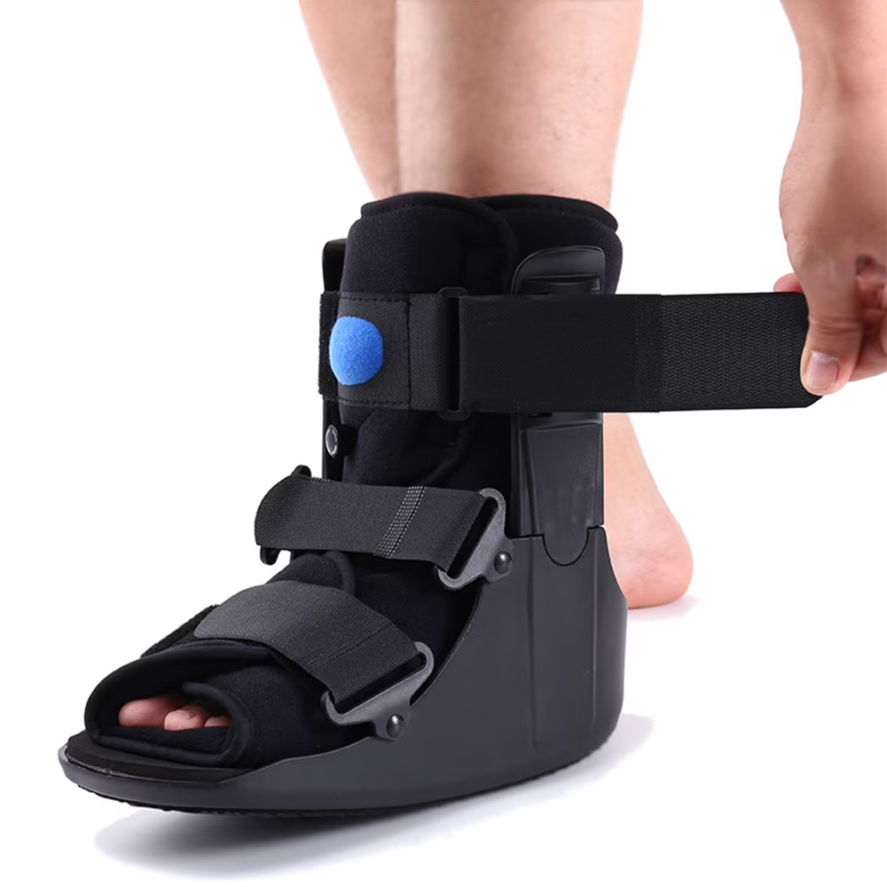 Air Walker Boot Short Walking Protective Boot Left or Right Size Medium