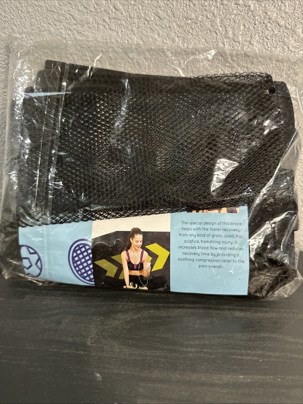 BodyMate Lightweight Breathable Athletic Wrap Anti Slip Adjustable Size NEW