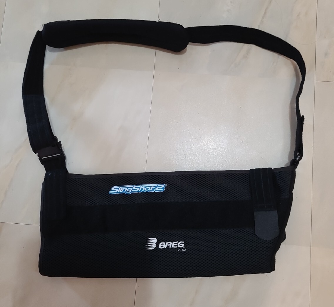 BREG Slingshot2 Arm Brace Sling Adjustable Black