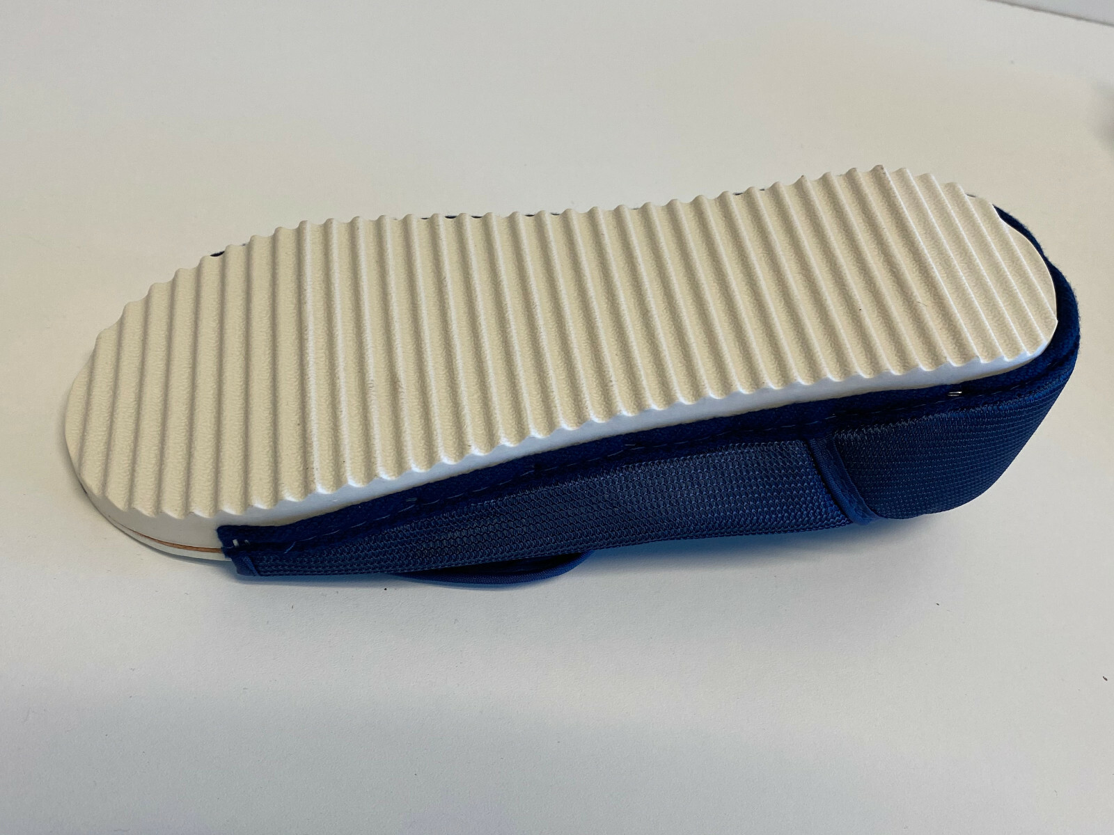 Lot of 5 ProCare Post OP Shoe Male – Medium 79-90185