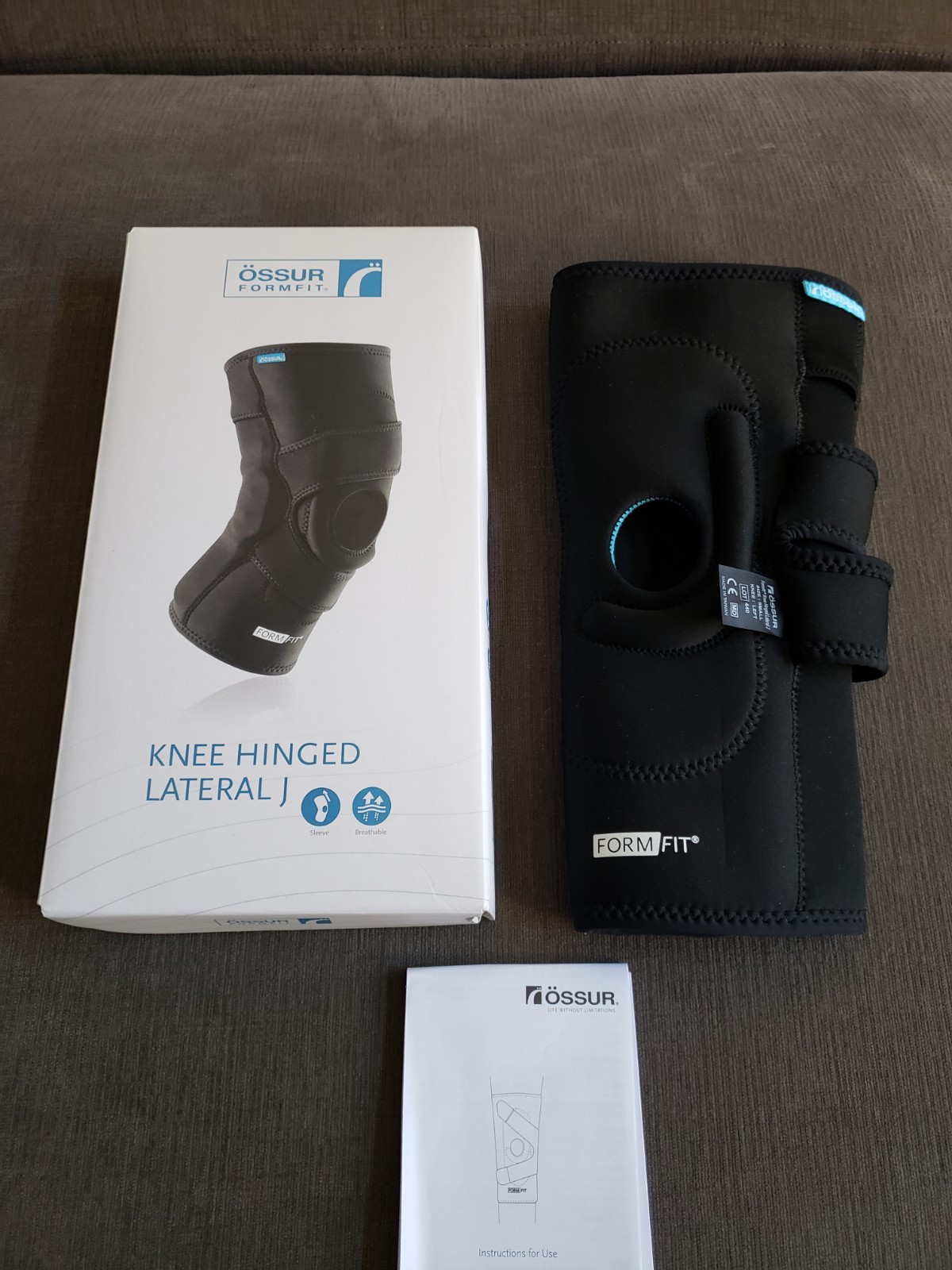Ossur Form Fit Hinged Pull-On Lateral Left Knee J Brace Size Small – OPEN BOX