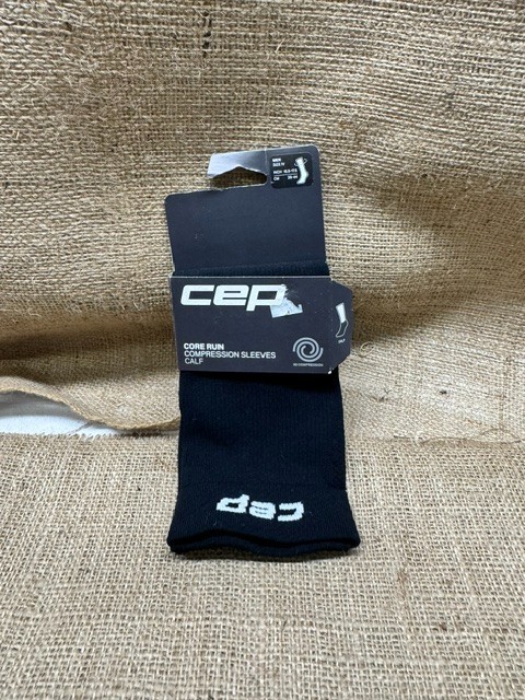CEP Men’s Running Compression Calf Sleeves -size lV (39-44cm/15.5-17.5in)-BLACK