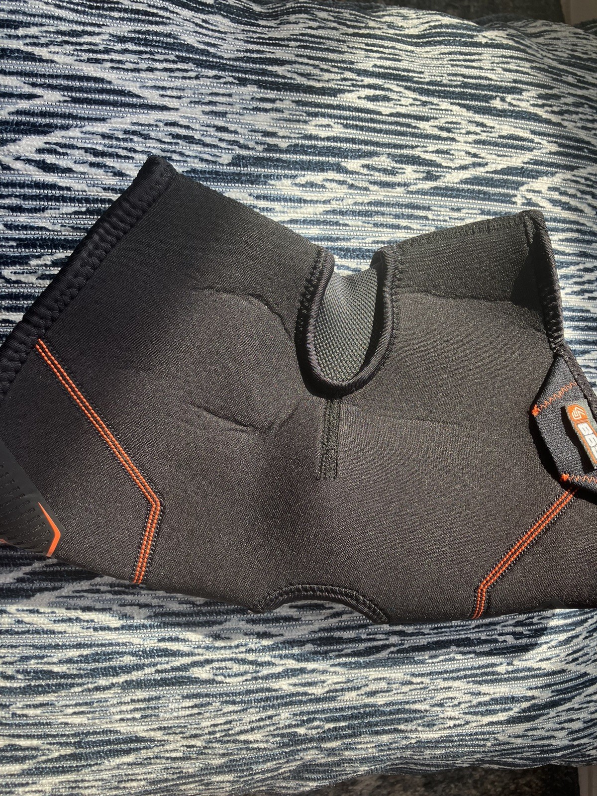 shock doctor knee brace 865 Size Xxl