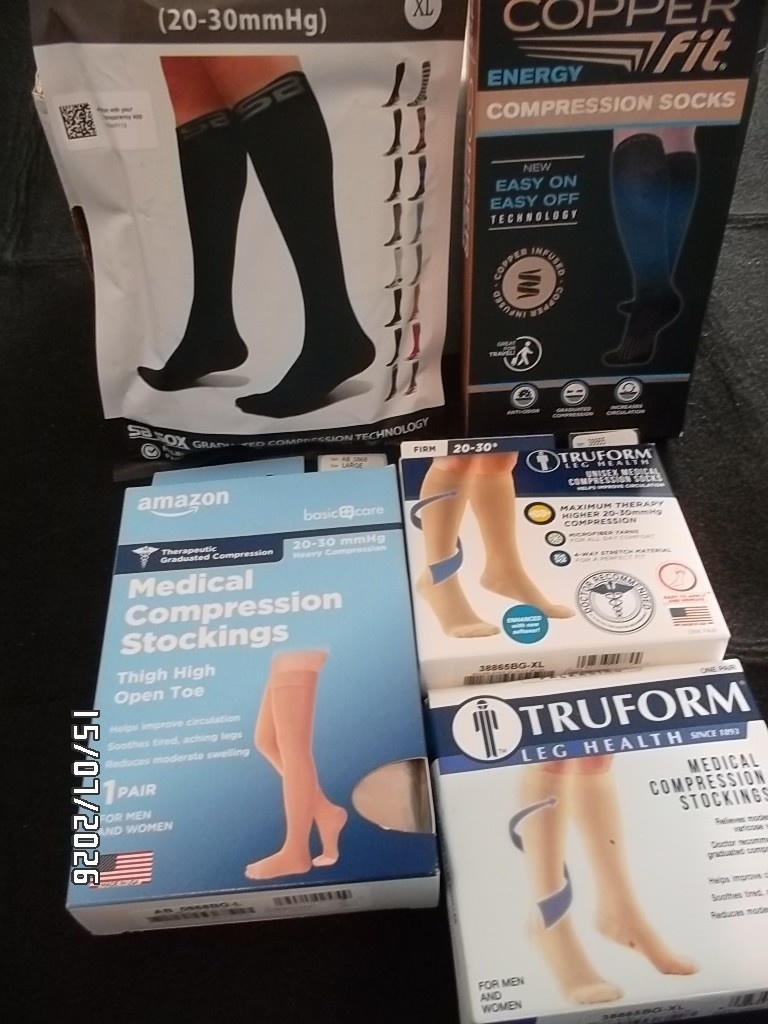 5 PAIRS COMPRESSION SOCKS. COPPER FIT ENERGY. TRUFORM. SB SOC. 20-30MMHG. XL & L