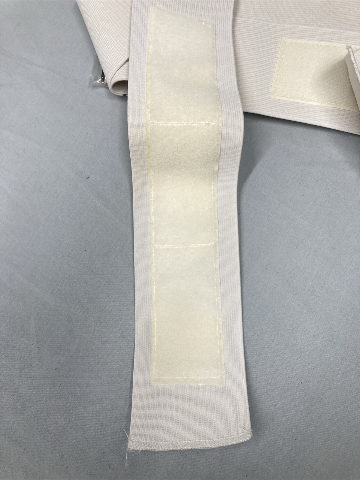 Motherhood Ultimate Maternity Belt Prenatal Support Style 97305-99 White M