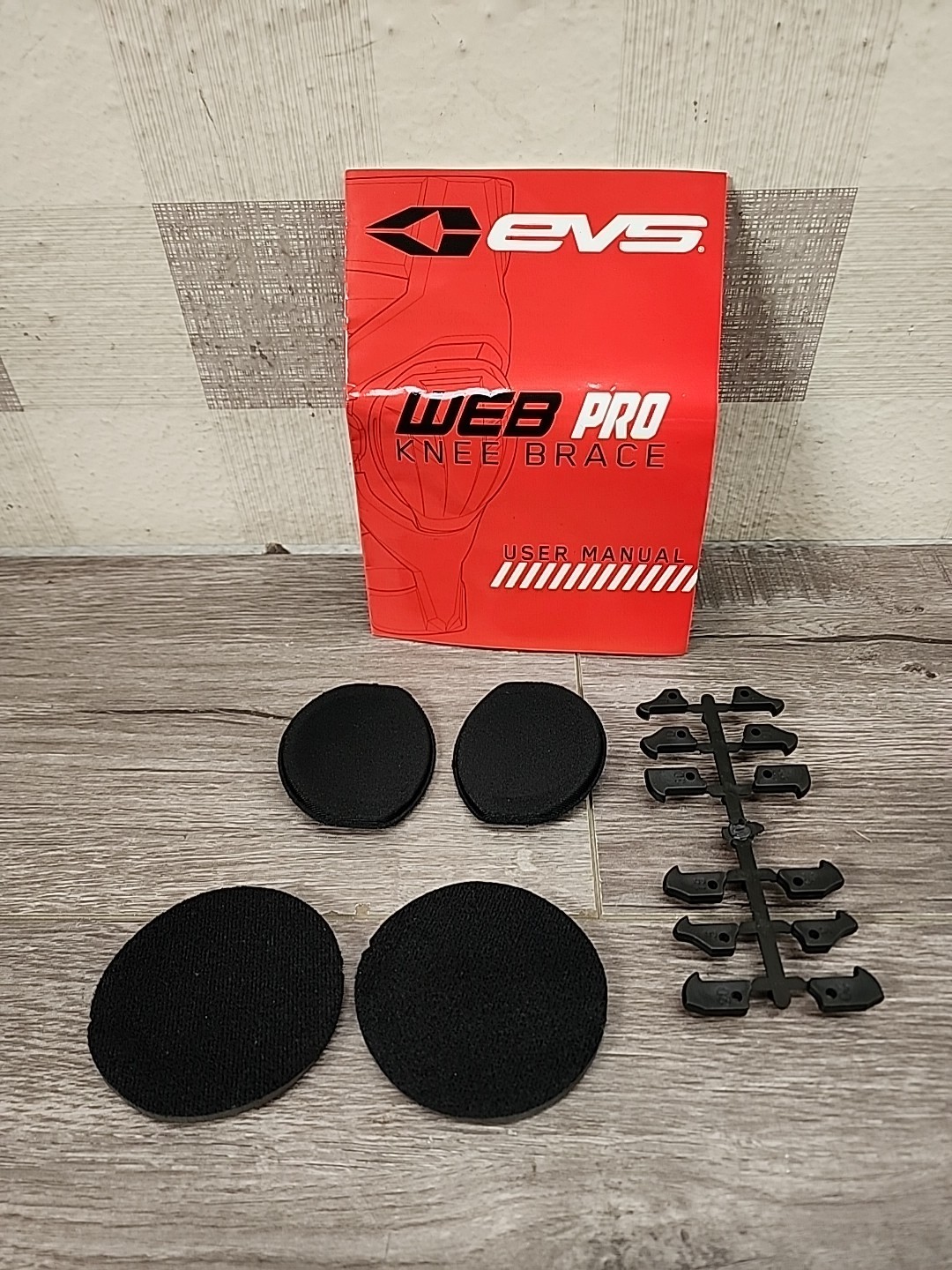 EVS Web Pro Hinge Extension Stop Sports Adult Knee Brace For One Knee Brace ✅️