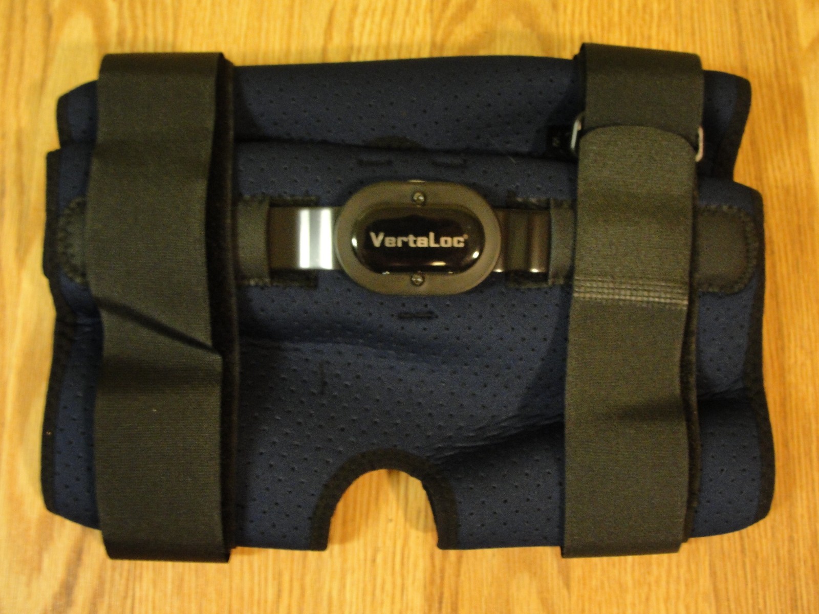 New Vertaloc Dynamic Adjustable Knee Brace Size 2XL Blue