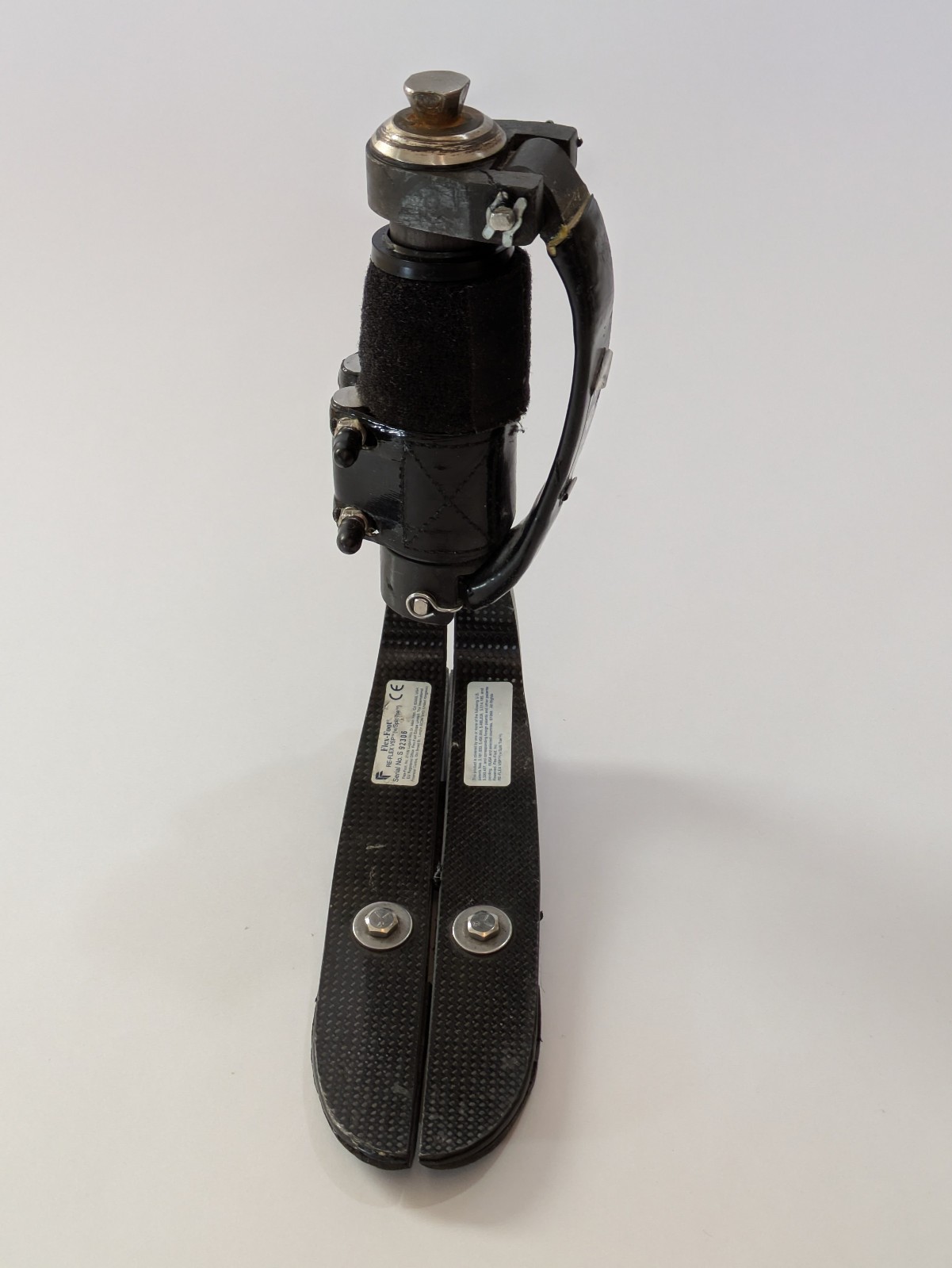 Ossur Flex-Foot Re-Flex VSP Prosthetic Foot, Size 25 with shock mount
