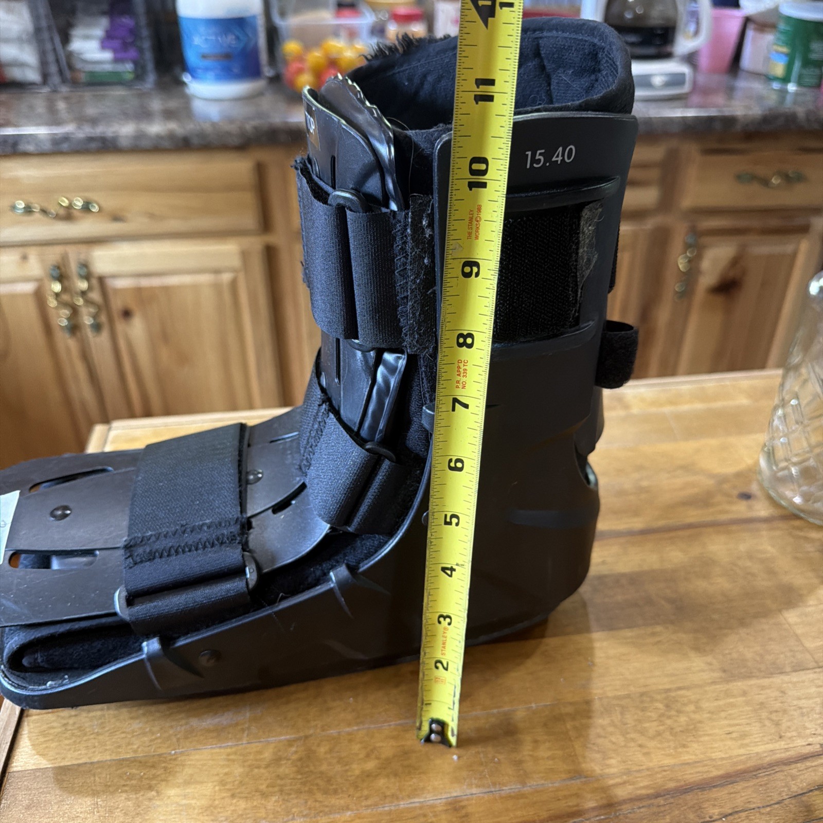 Walking Boot Medical Size Medium Air Trio 15.40