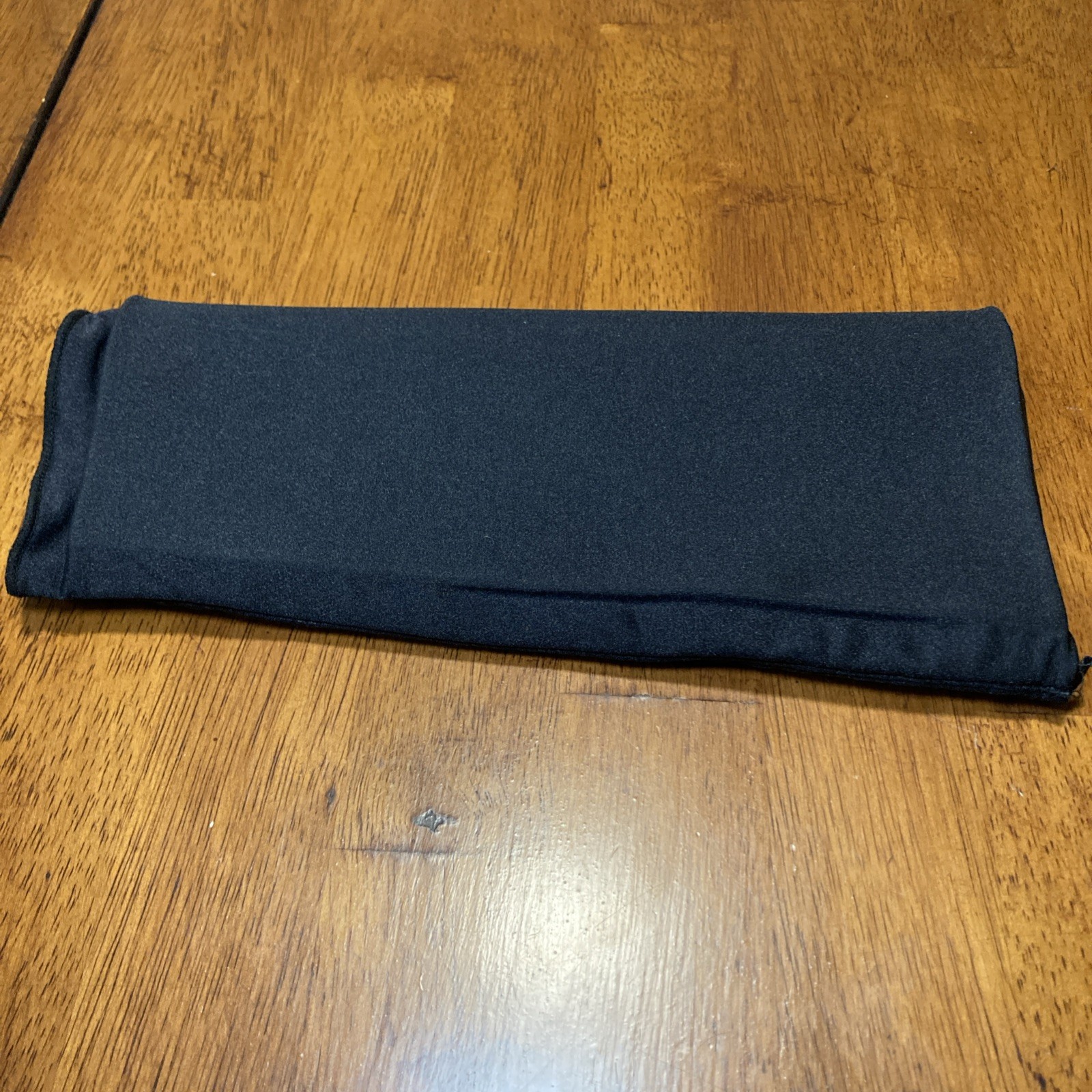 Confitech cold compression elbow sleeve, Arm