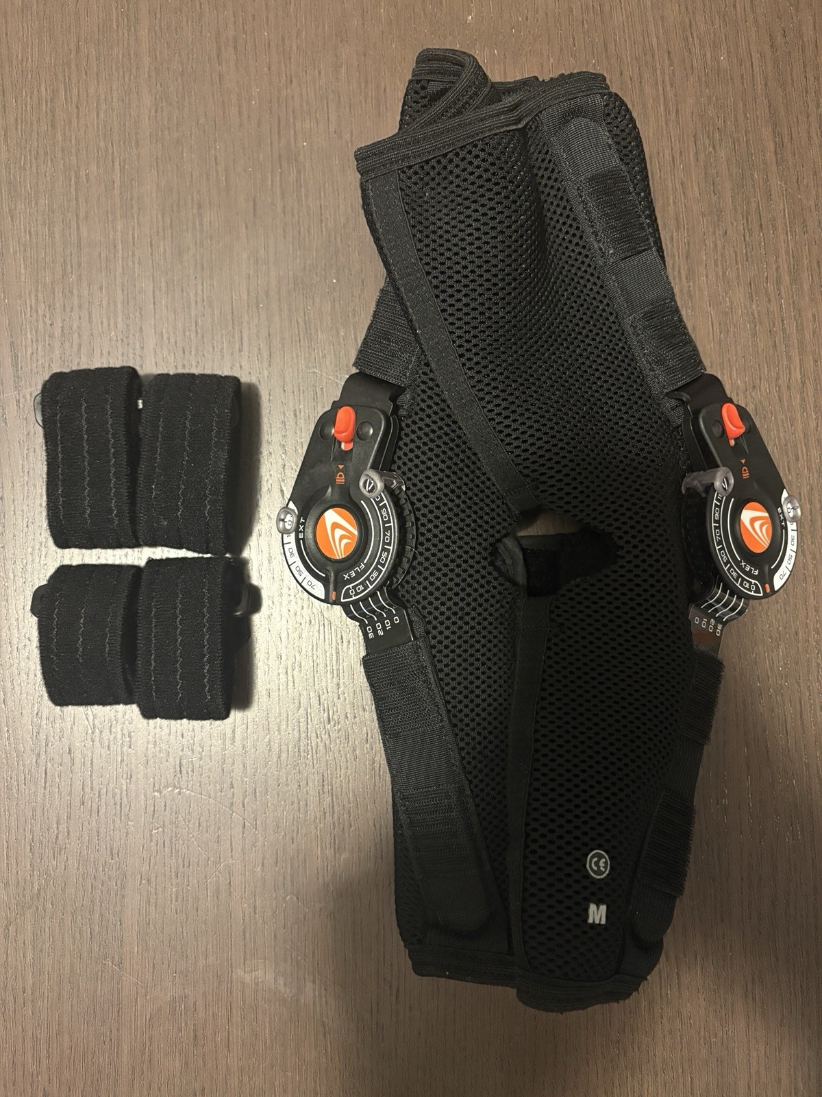 Breg Recover Knee Brace. Airmesh. Long. Size Medium.