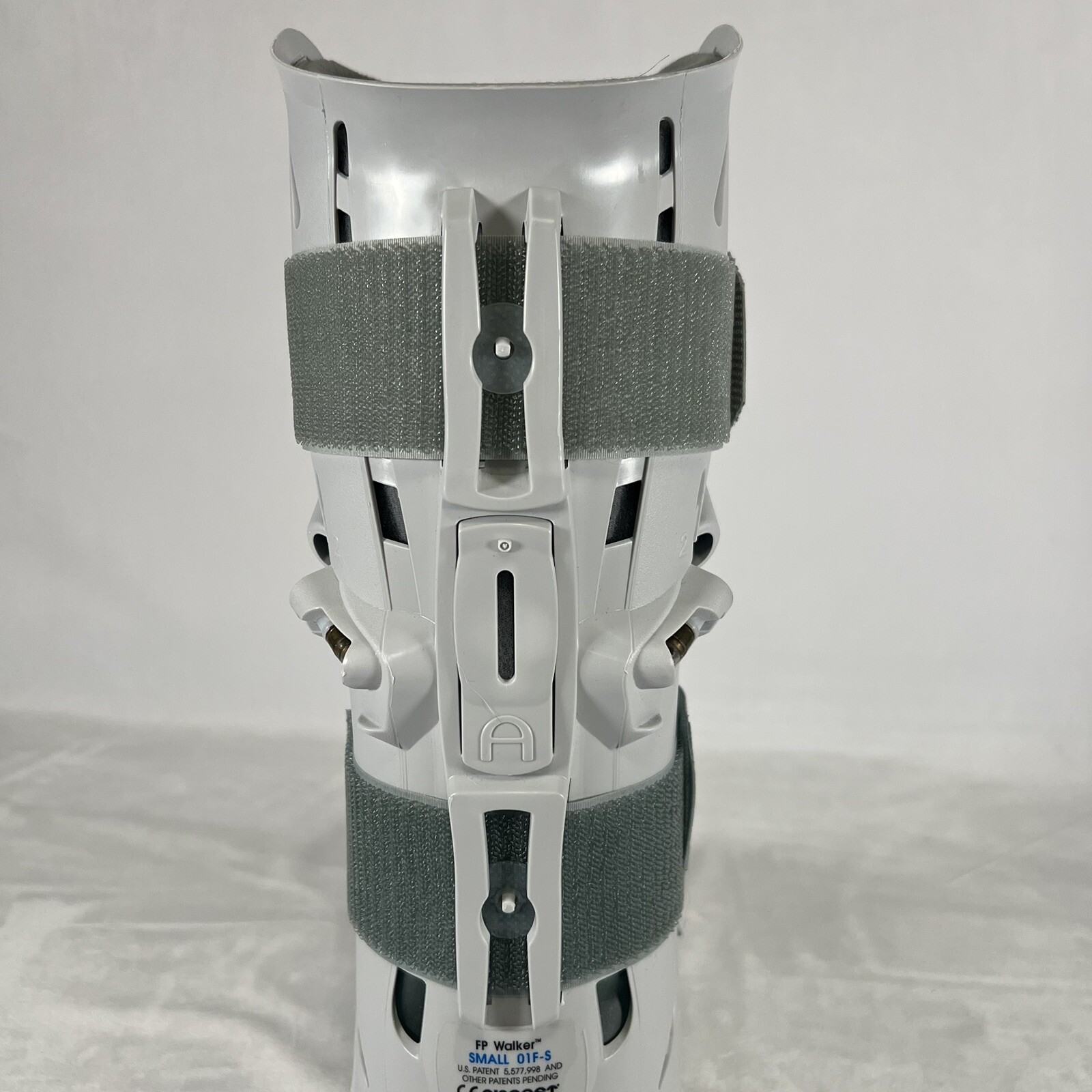 Aircast FP Walker Walking Brace/Walking Boot Foam Pneumatic Size Small 01F-S