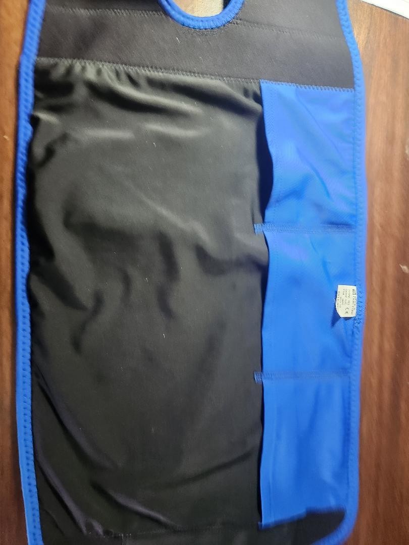Shock Doctor #753 Compression sleeve. L/XL. Used for only minutes ! FREE SHIP.