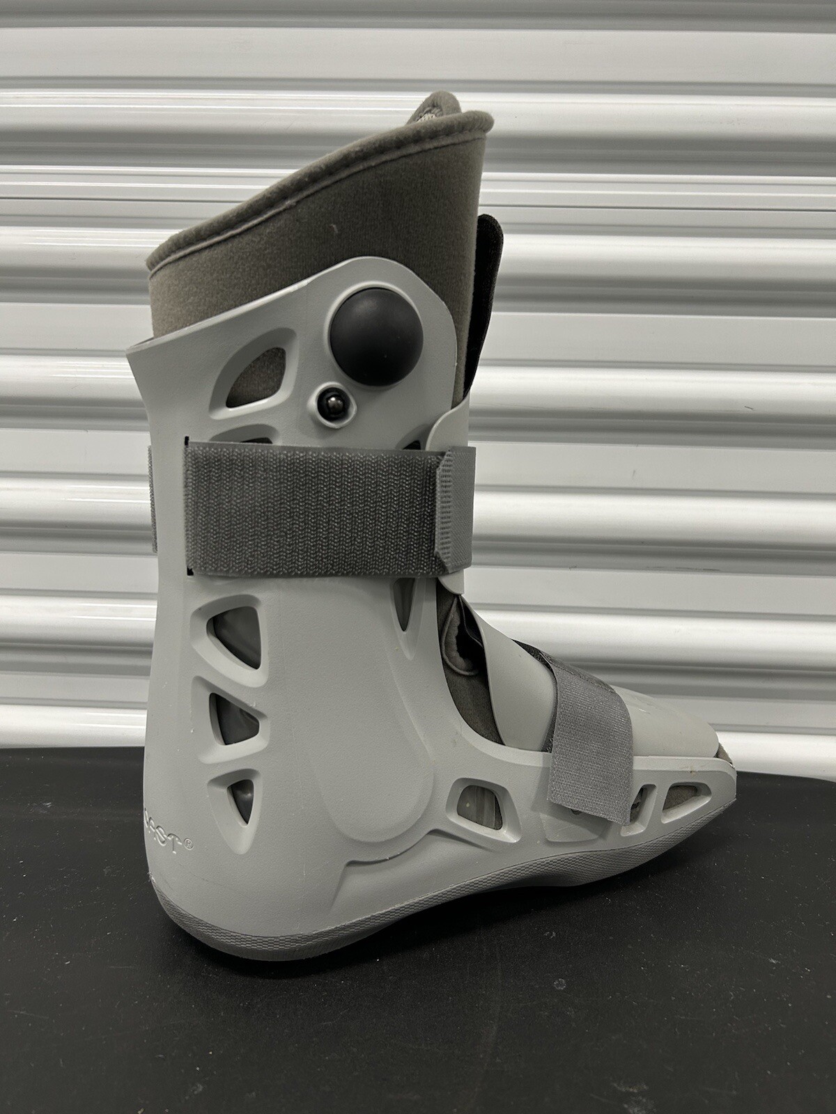 Aircast AirSelect Short Walking Boot / Brace Perfect For Men Or Women Size Large