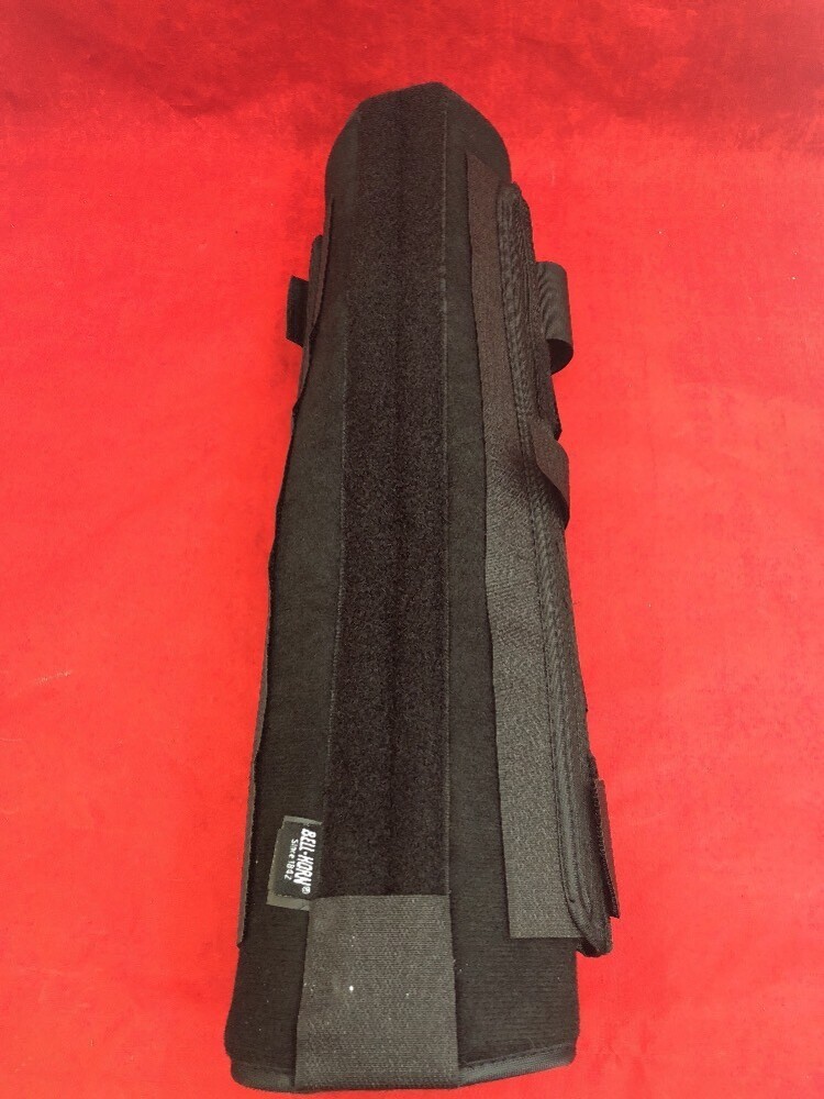 BELL-HORN 18″ Clinic 3-Panel Knee Splint Universal Black Excellent Condition