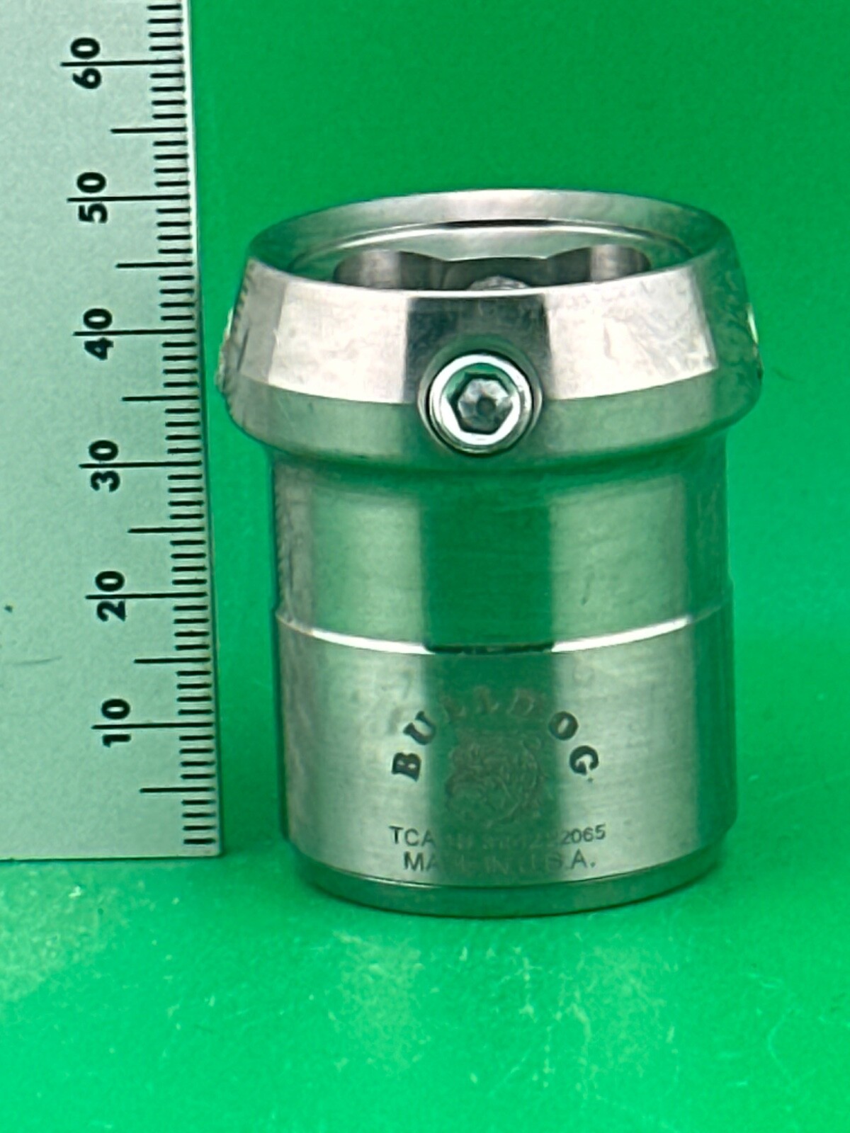 Prosthetic tube clamp tubeclamp. Fits 30mm diameter pylon. Bulldog titanium