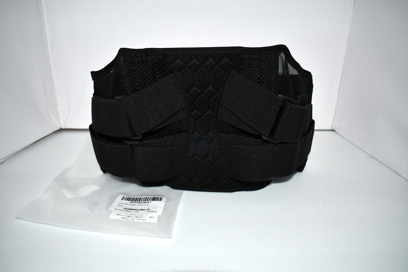 KIWI RATA Back Brace, Back Support Belt Relief for Back Pain in Black XL NEW Det