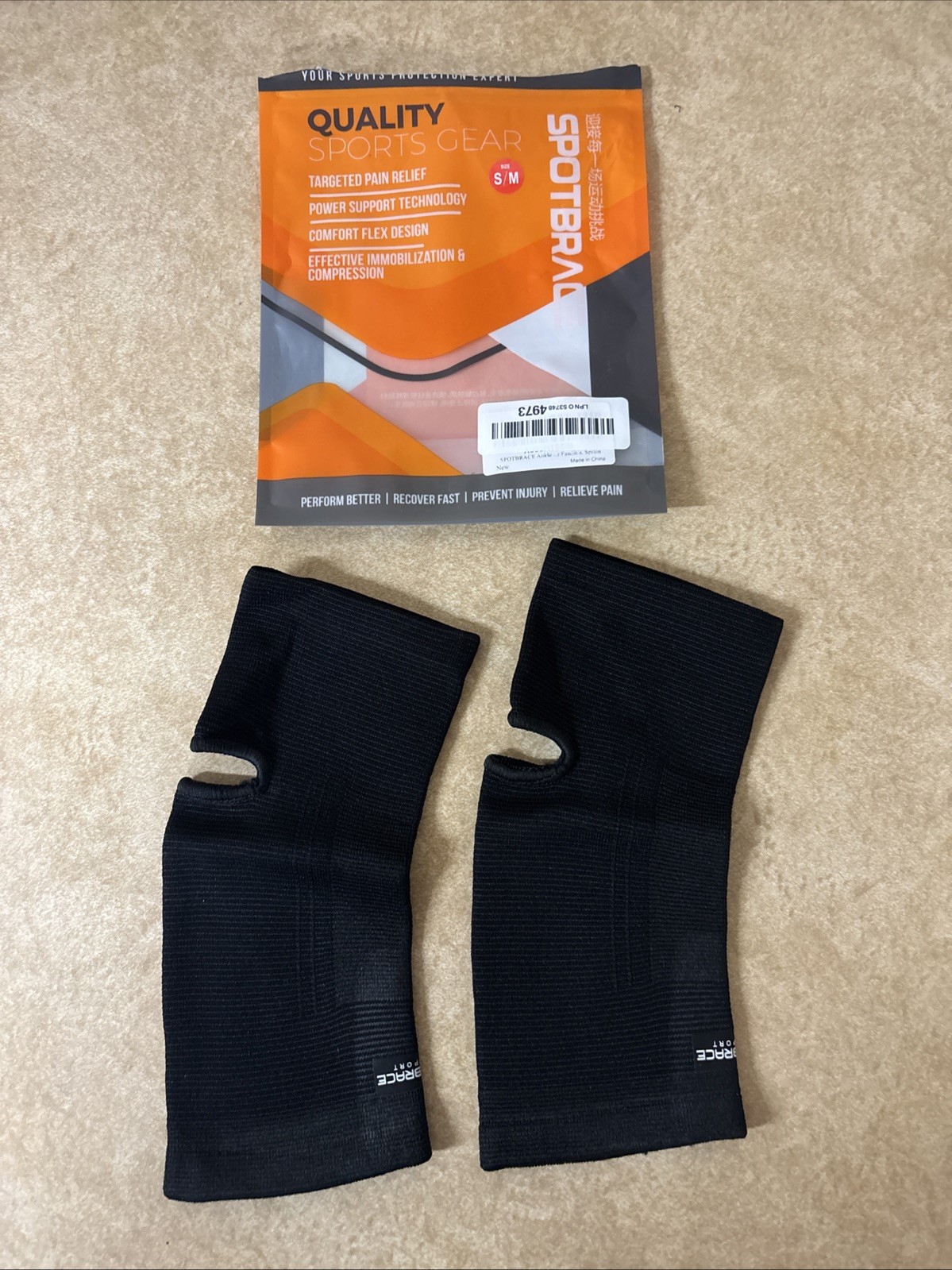 Small/Medium Sports Brace Ankle Brace/Support Set Of 2 Open Box Black