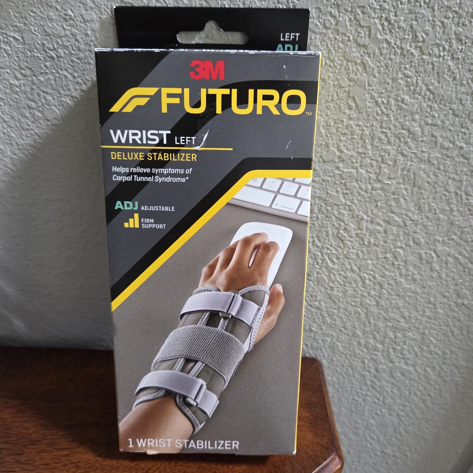 3M Futuro Deluxe Wrist Stabilizer Left Hand, Adjustable-Firm Support New in Box
