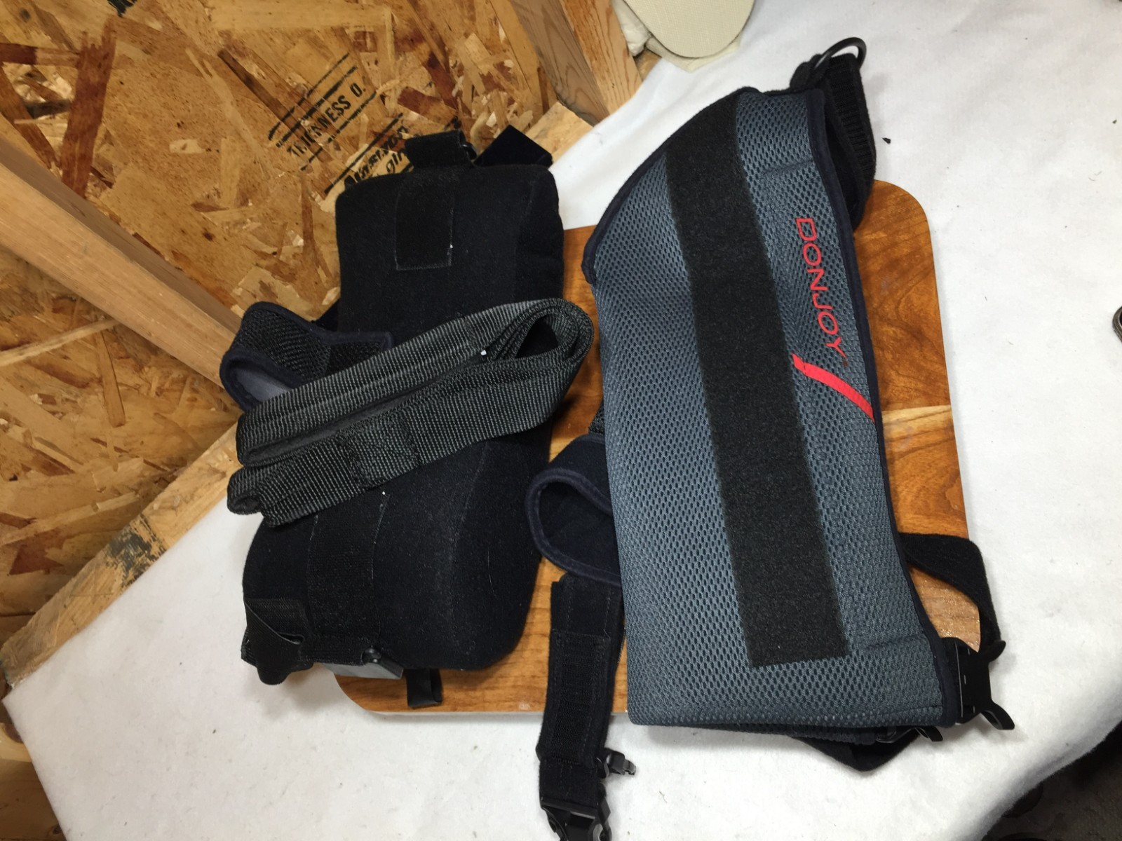 DonJoy Arm Brace Red Gray Mesh Neoprene Support Strap