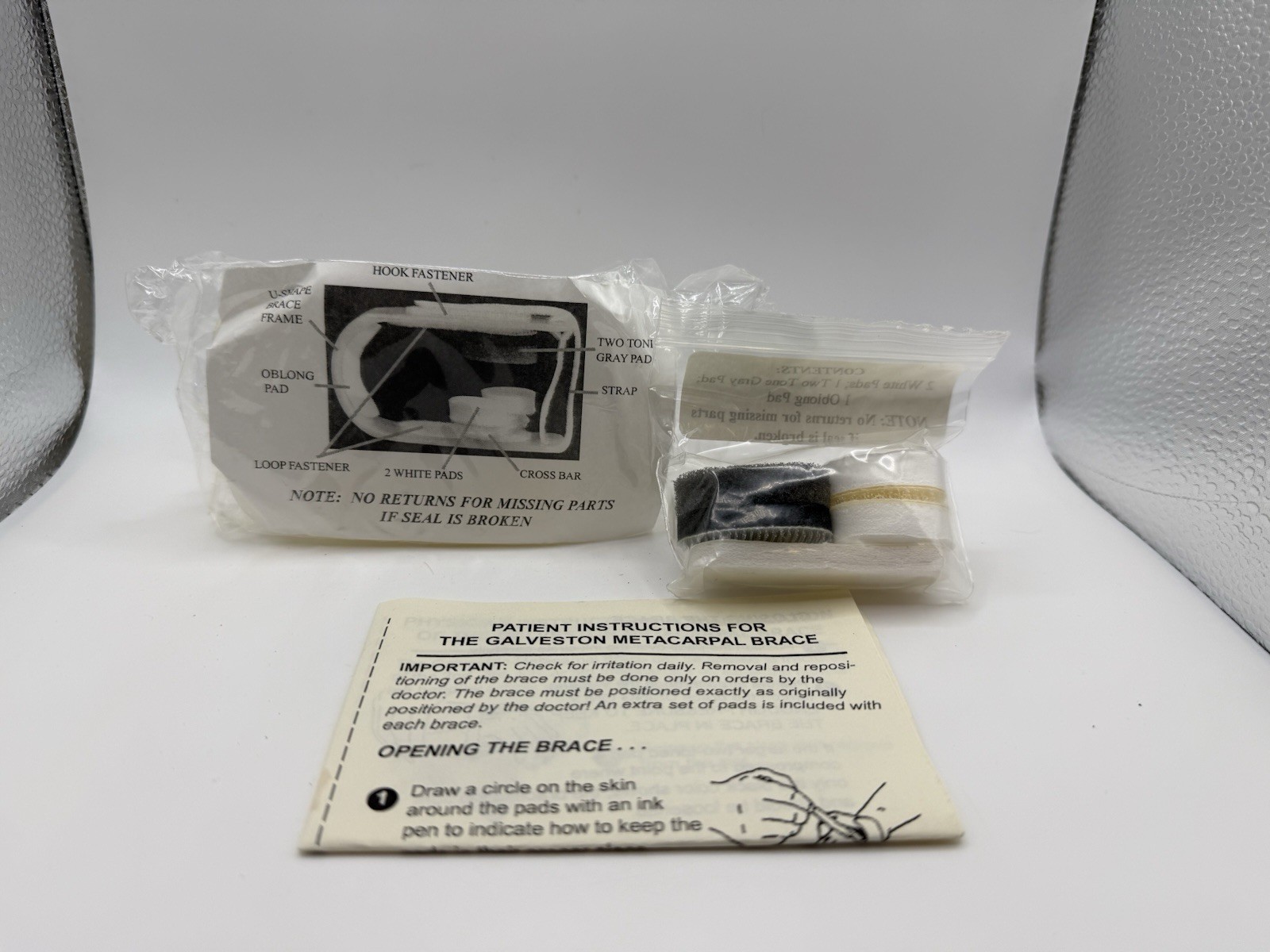 Galveston Medical Metacarpal Splint Brace – Size Small- 2-1/4” To 3”
