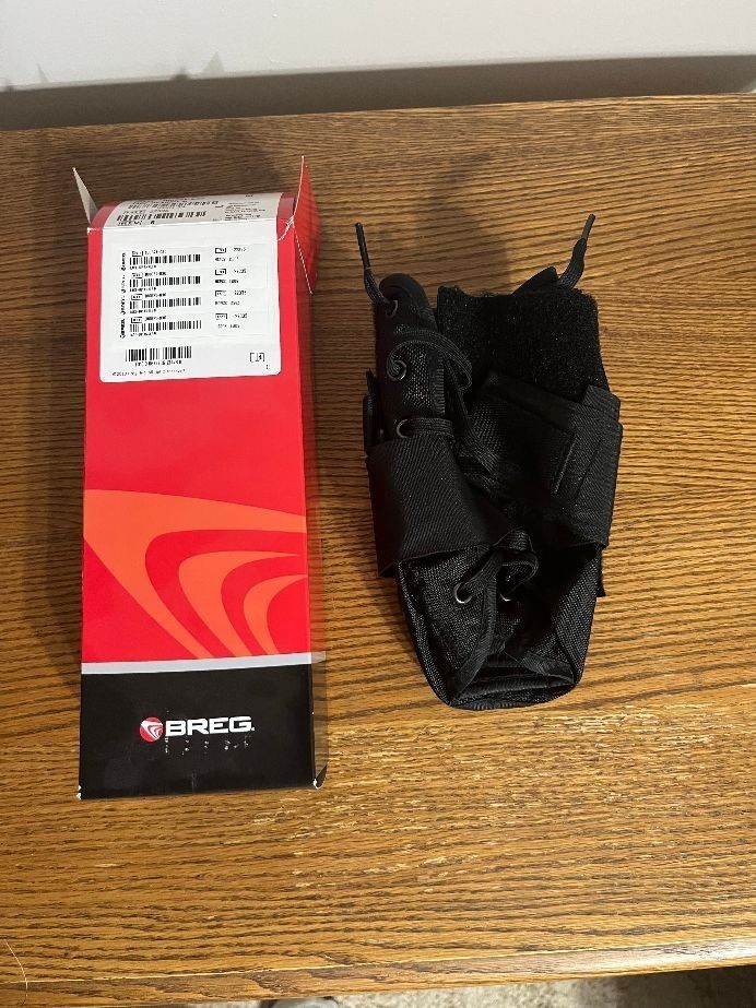 Breg Lace Up Ankle Brace 100621-030 M
