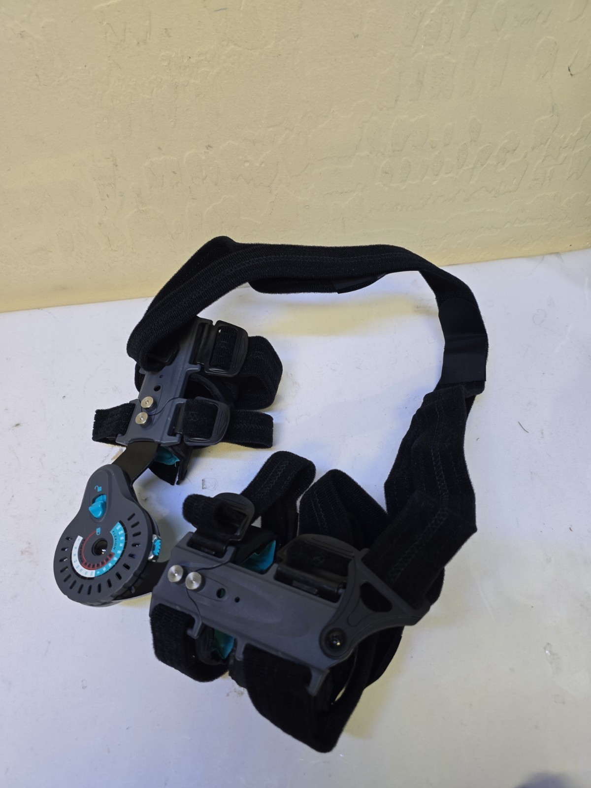 Komzer Hinged ROM Elbow Brace Adjustable Post OP Support with Sling Stabilizer