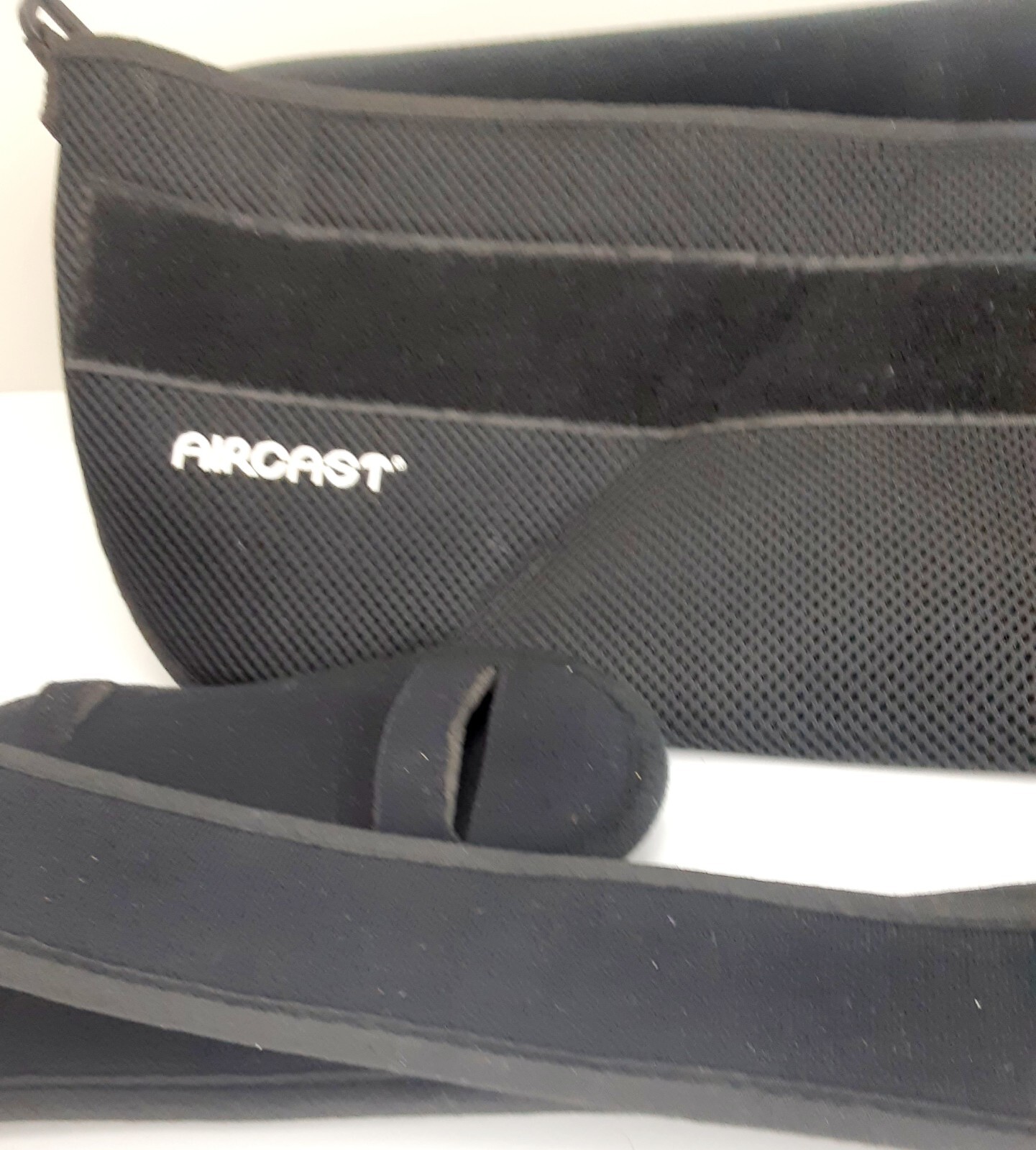Aircast DJO Universal Quick Fit Shoulder Stability Harness With Strap